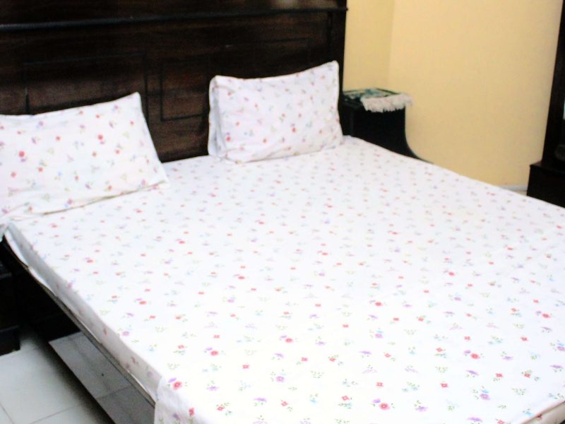 Family Bed Room