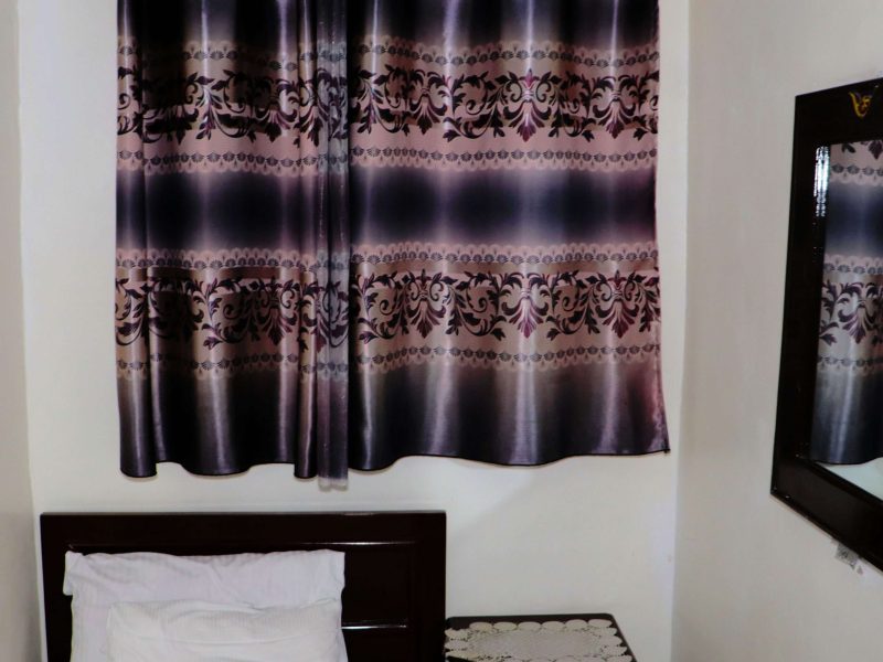 Single Bed Room
